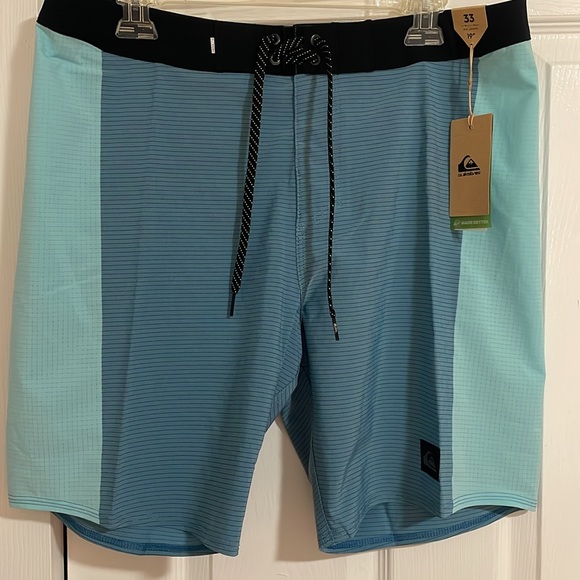 NWT Quicksilver Highlite Arch 19 Boardshorts - Picture 4 of 11